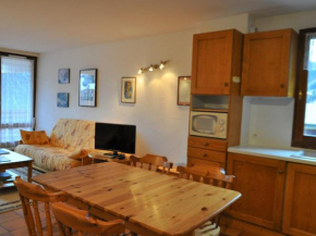 Appart spacieux à Châtel avec parking, balcon et Multi Pass inclus - FR-1-693-28